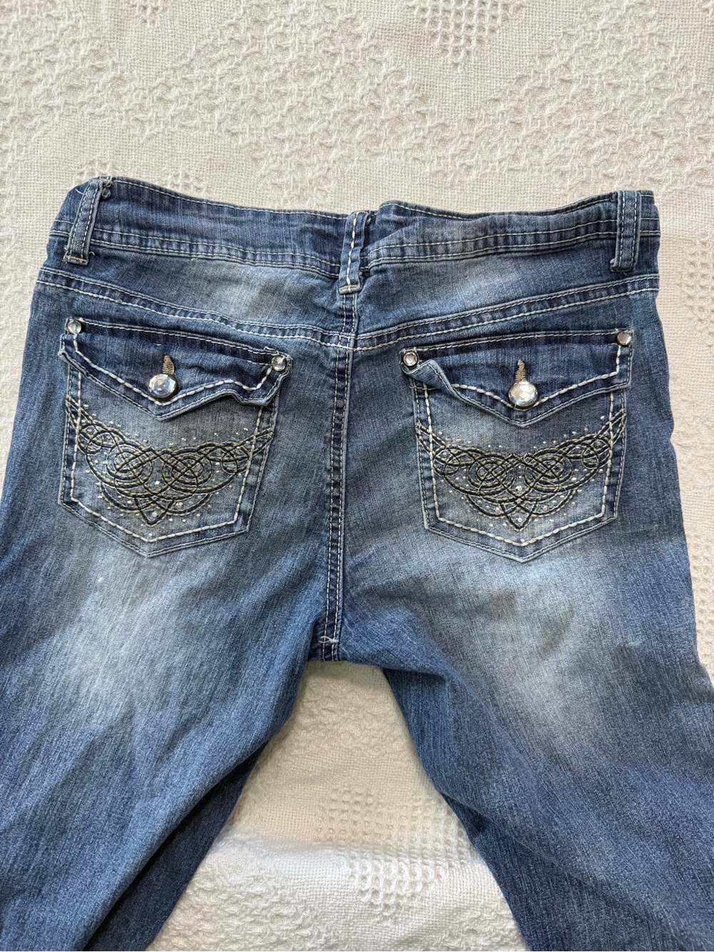 Y2K Lei Ashley Low Rise Slim Boot Jeans with Embellished Pockets (7)